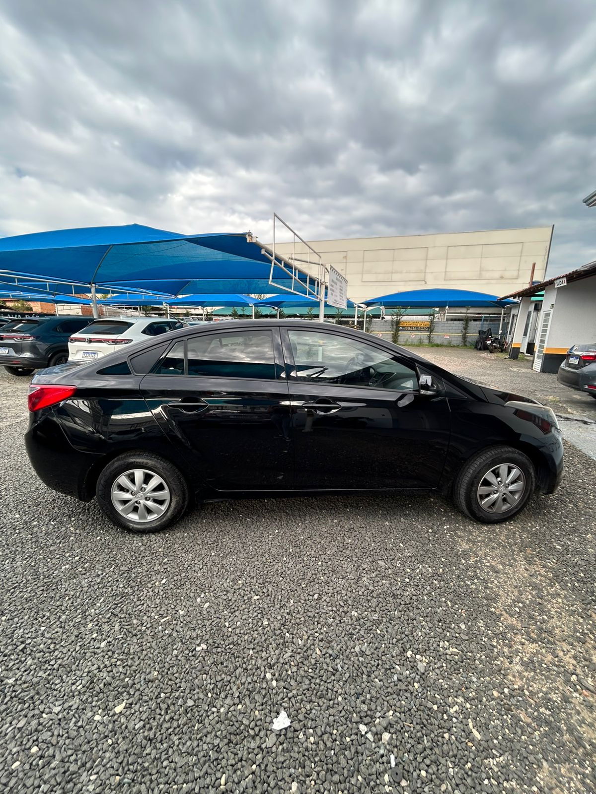 HYUNDAI HB20S