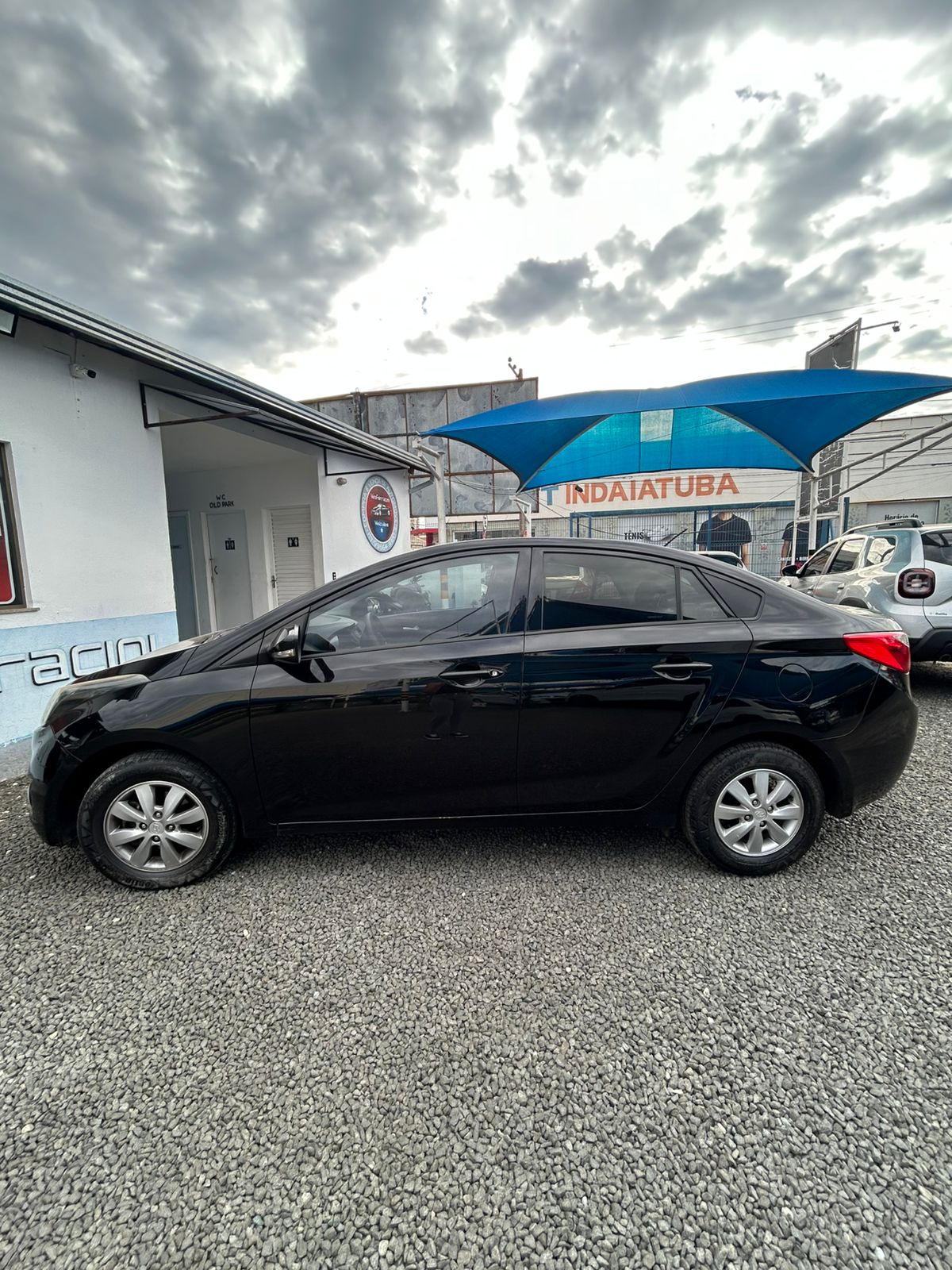 HYUNDAI HB20S