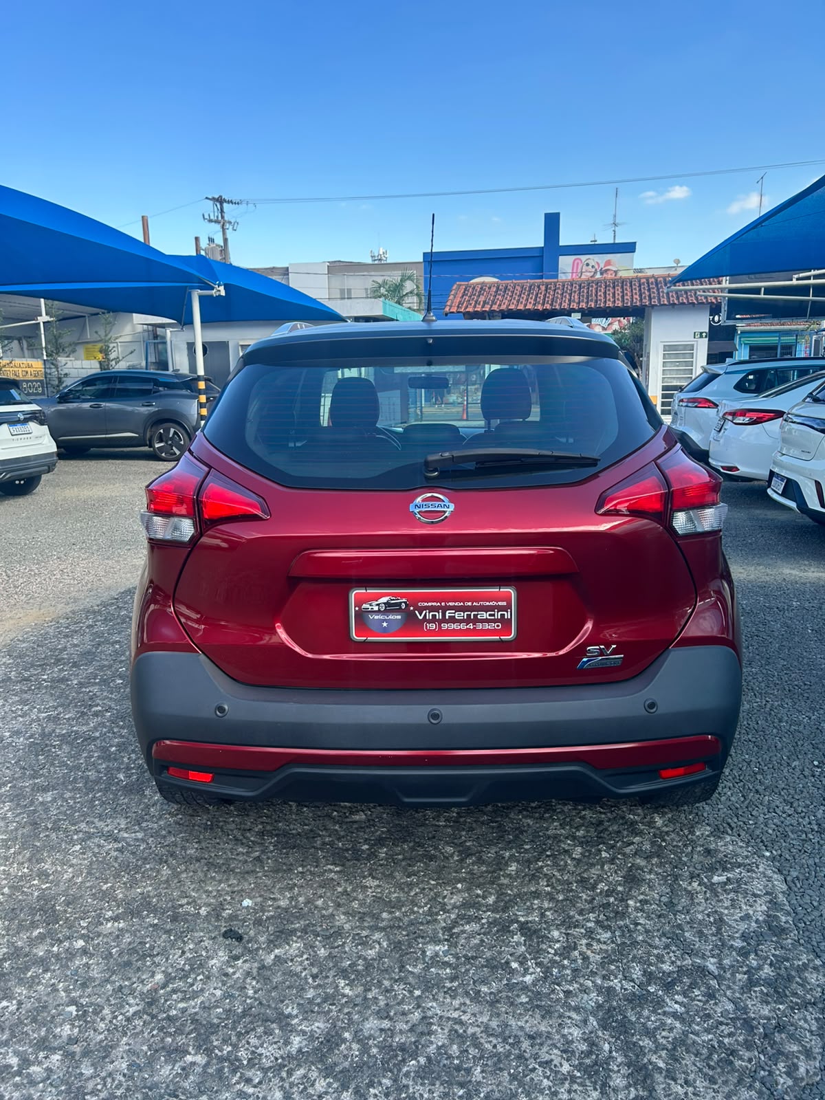NISSAN KICKS SV